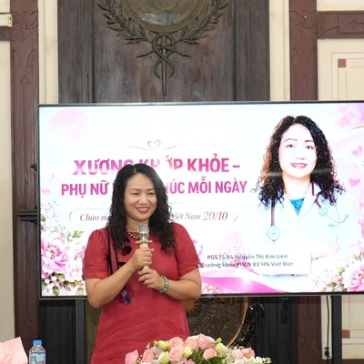 WORKSHOP “CHĂM SÓC SỨC KHỎE XƯƠNG KHỚP” – MÓN QUÀ SỨC KHỎE CÔNG ĐOÀN TRƯỜNG ĐẠI HỌC DƯỢC HÀ NỘI DÀNH TẶNG NỮ ĐOÀN VIÊN NHÂN NGÀY PHỤ NỮ VIỆT NAM 20/10